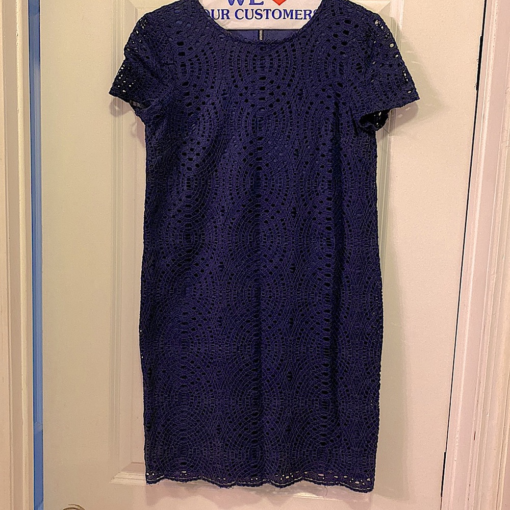 Short sleeve, mini shift dress with scallop hem